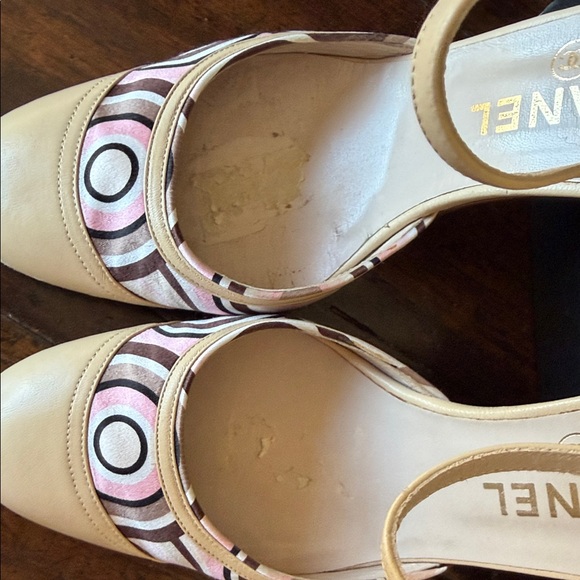 CHANEL slingback classic vintage beige and brown Patterned Women's Heels - Picture 5 of 16